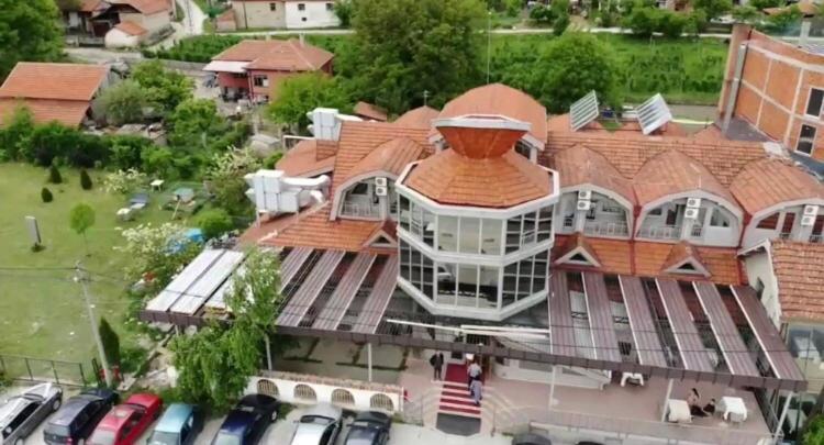 Zormaris-M Hotel Vranje Buitenkant foto