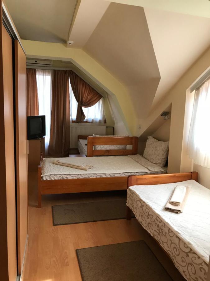 Zormaris-M Hotel Vranje Buitenkant foto